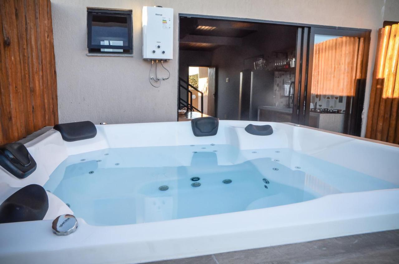 Vila Astra - Jacuzzi Privativa, Natureza E Conforto Alto Paraiso de Goias Exterior photo