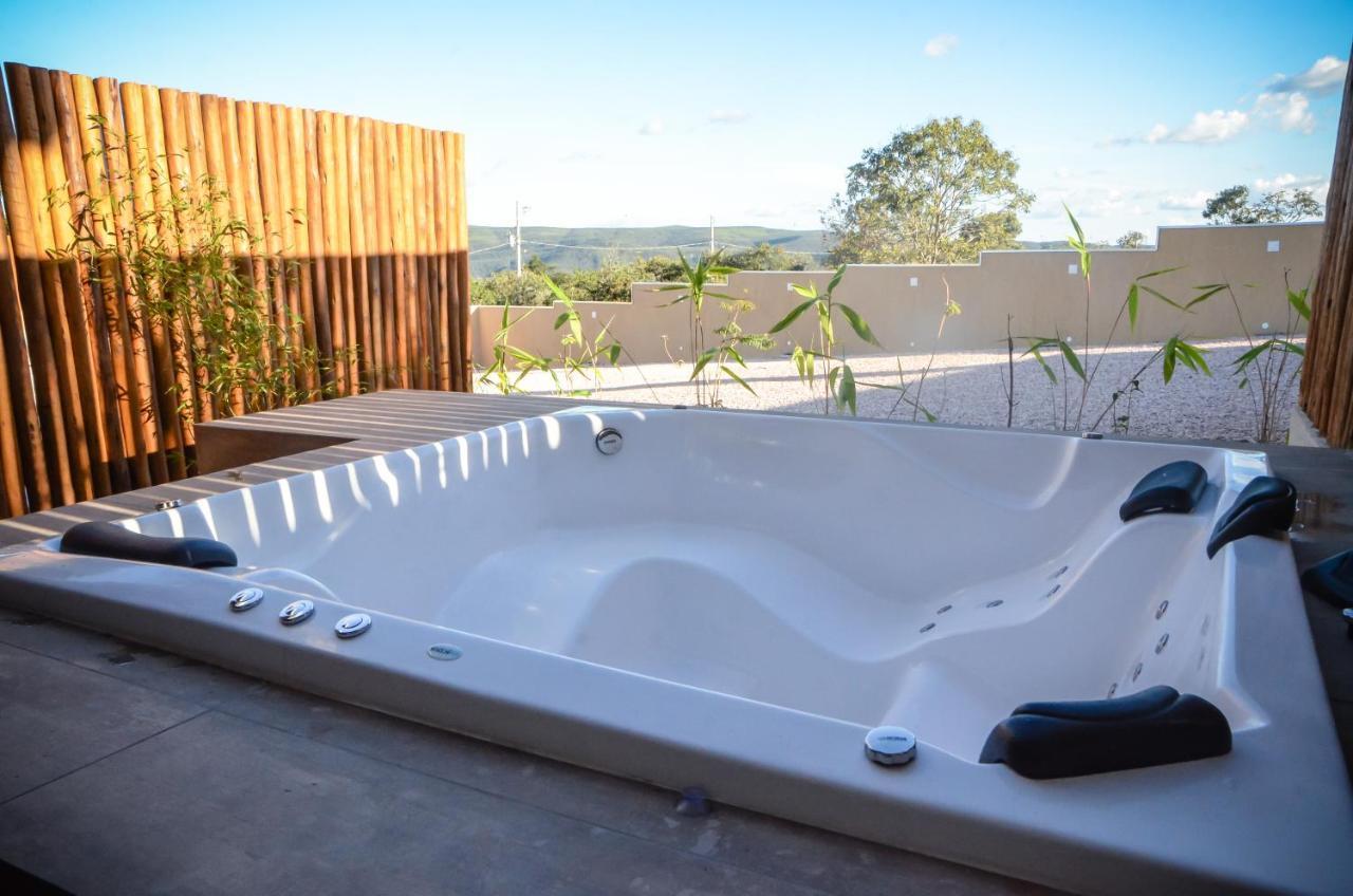Vila Astra - Jacuzzi Privativa, Natureza E Conforto Alto Paraiso de Goias Exterior photo